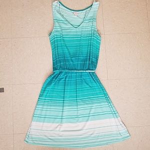 Sleeveless dress